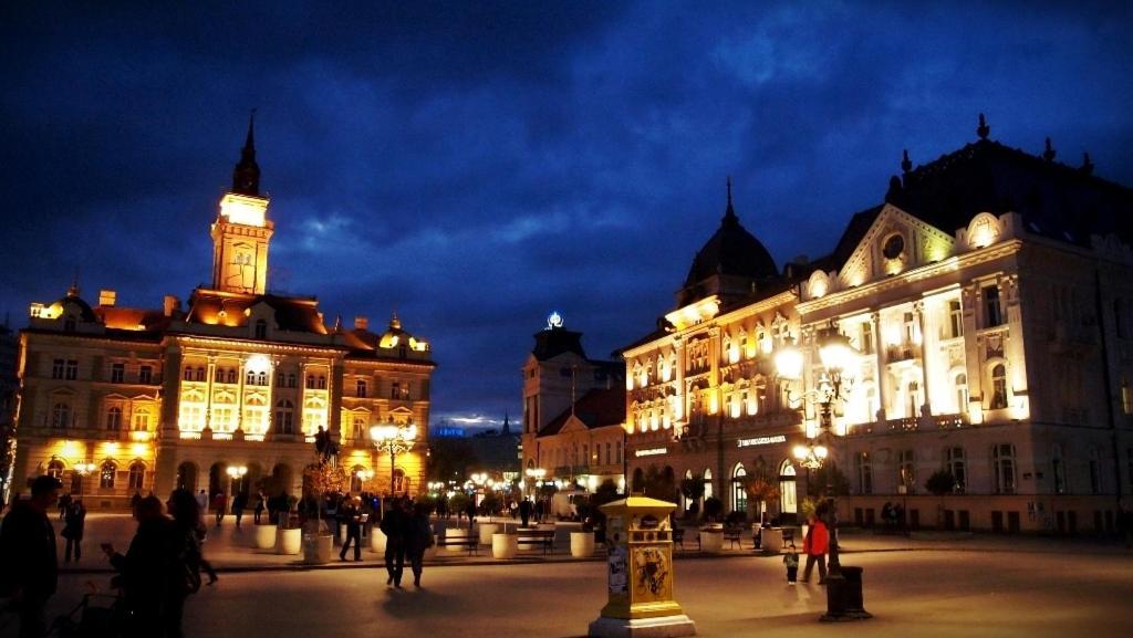 Oaza Centar Lägenhet Novi Sad Exteriör bild